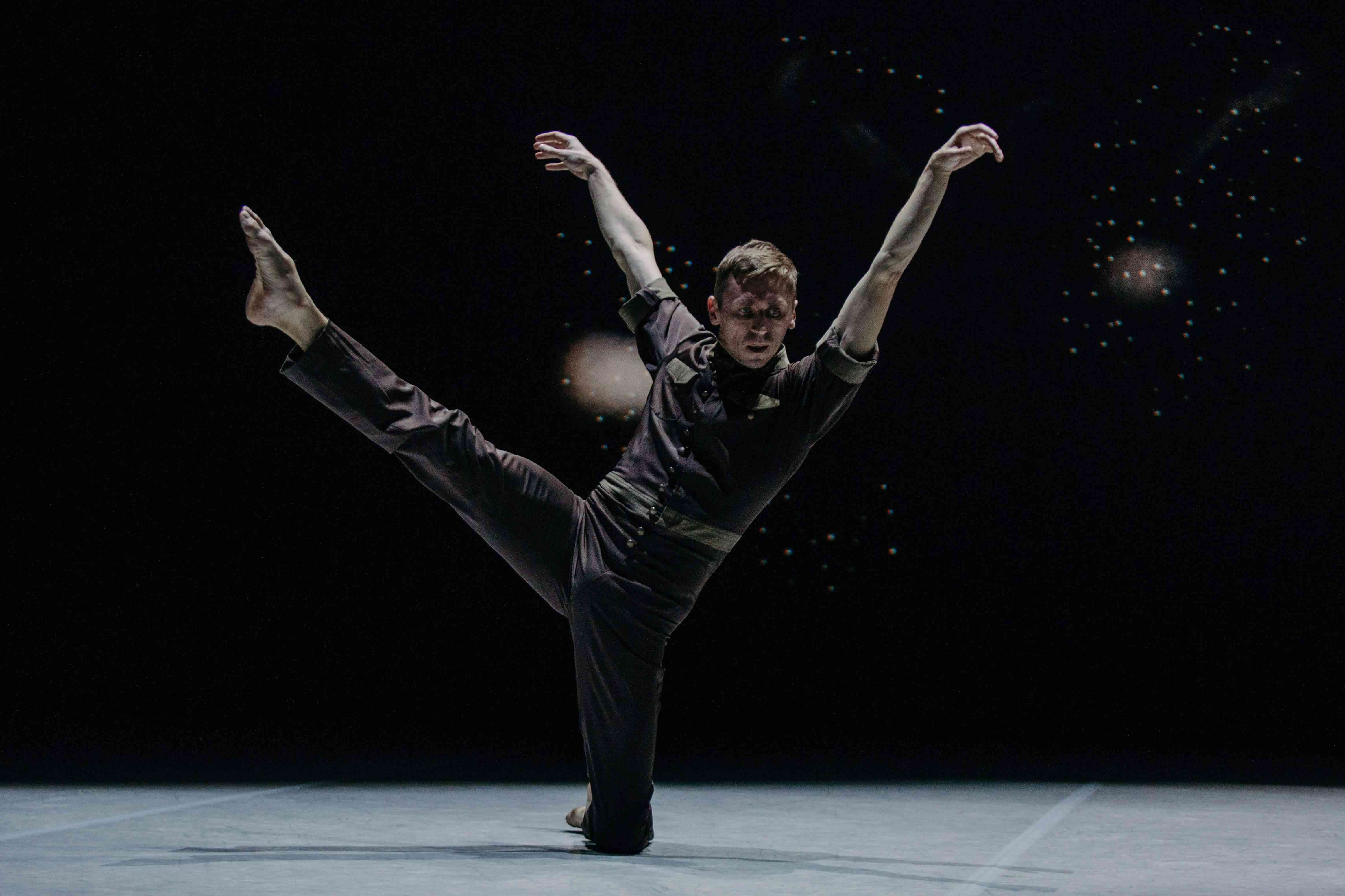 Mariinsky Theatre premiere ballet. &lsquo;Dance.Dance.Dance.Dance&rsquo; creative project